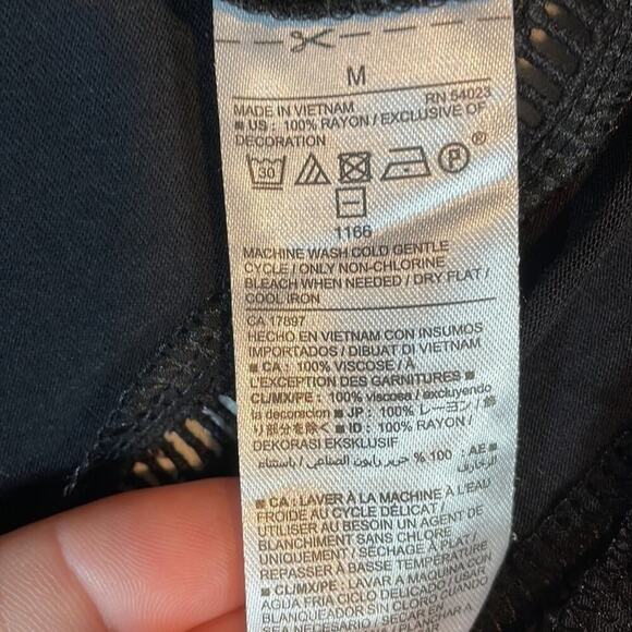 NWOT Old Navy black lace embellished tunic - Picture 7 of 7